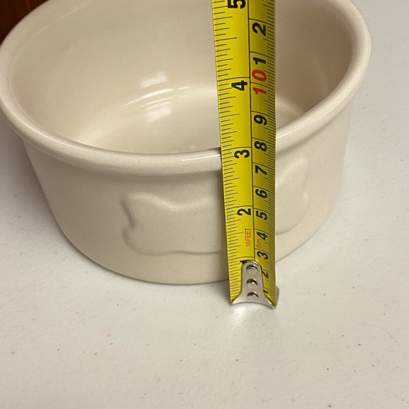 CELEBRATING HOME POTTERY PERFECT PET SMALL BOWL - Picture 9 of 9